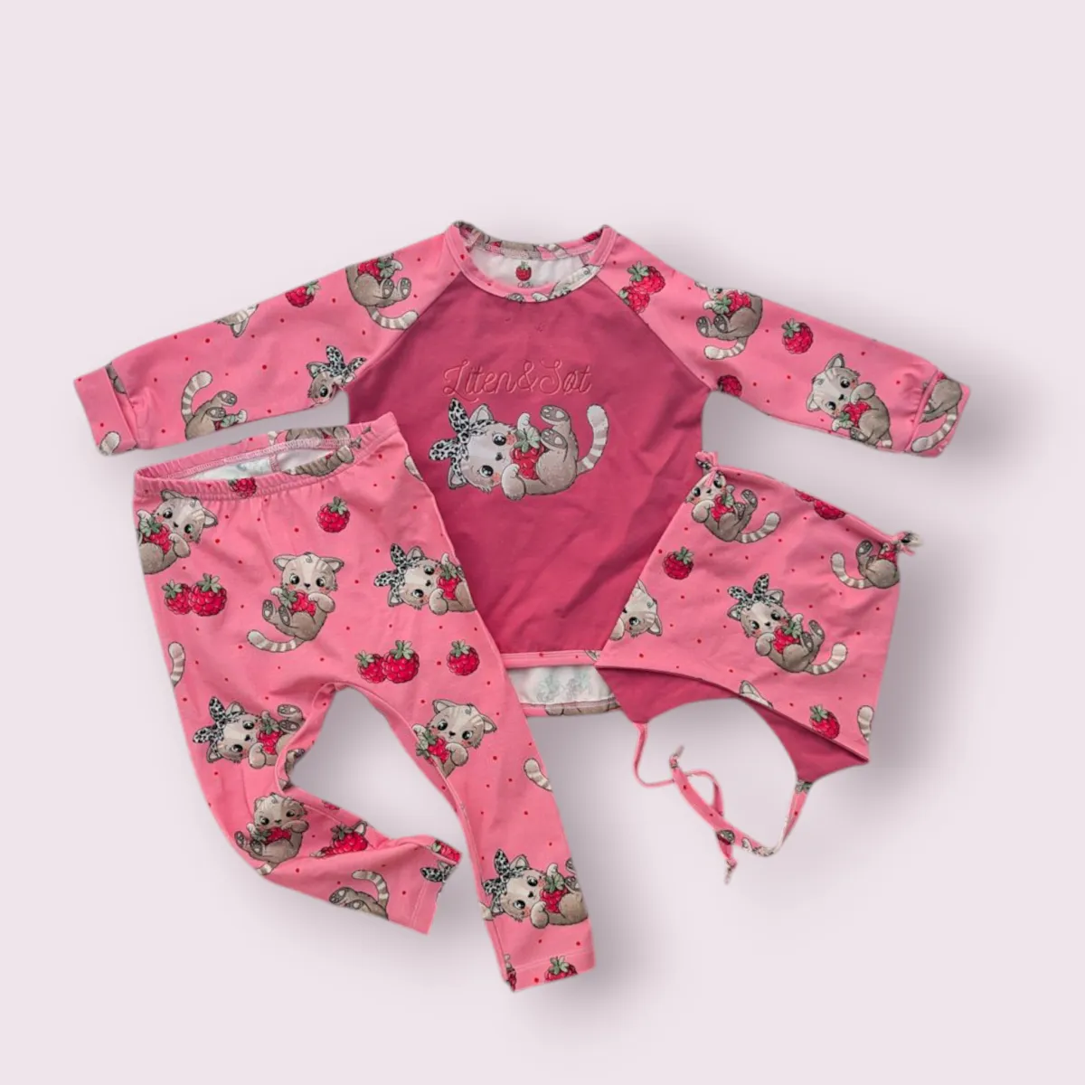 Pus & Bringebær - French Terry - Metervare